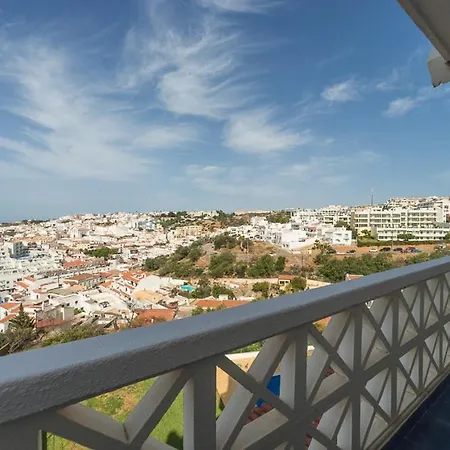 Corte-real Ocean View *
